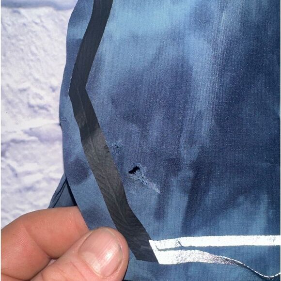 LULULEMON MEN SURGE SHORT 6" LINED BOLD LINES SPRAY DYE - Picture 7 of 14